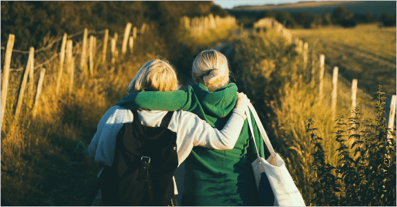선택사항, 함께하면 혜택도 즐거움도 2배 티웨이플러스 구독 시, 동반 1인 혜택을 추가하면 회원과 함께 여행하는 동반 1인은 모든 혜택을 함께 받을 수 있습니다. 동반 1인은 매 여행마다 다른 사람으로 지정 가능합니다.